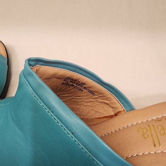 Leather mule with 3" heel, Aqua Size 4.5W - Picture 2 of 4